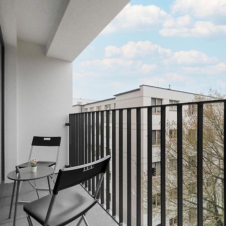 Spacious Apartment With Balcony By Rent Like Home Poznań Eksteriør bilde